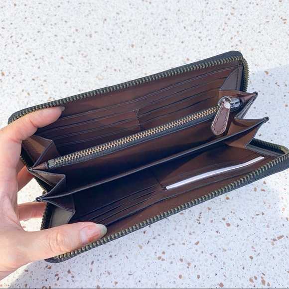 NWT Authentic Coach Signature Leather Long Wallet - Picture 3 of 6